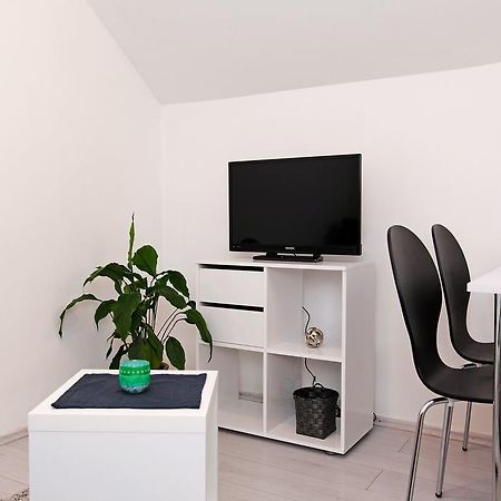 Apartments Park Vela Luka Room photo